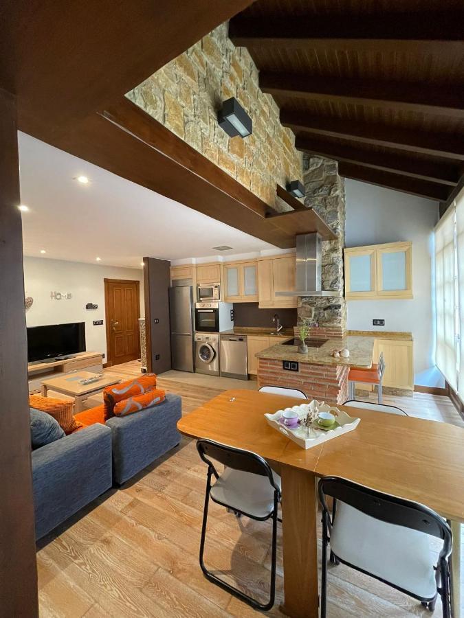 Apartamento Del S XVI En El Casco Historico De Luanco Buitenkant foto
